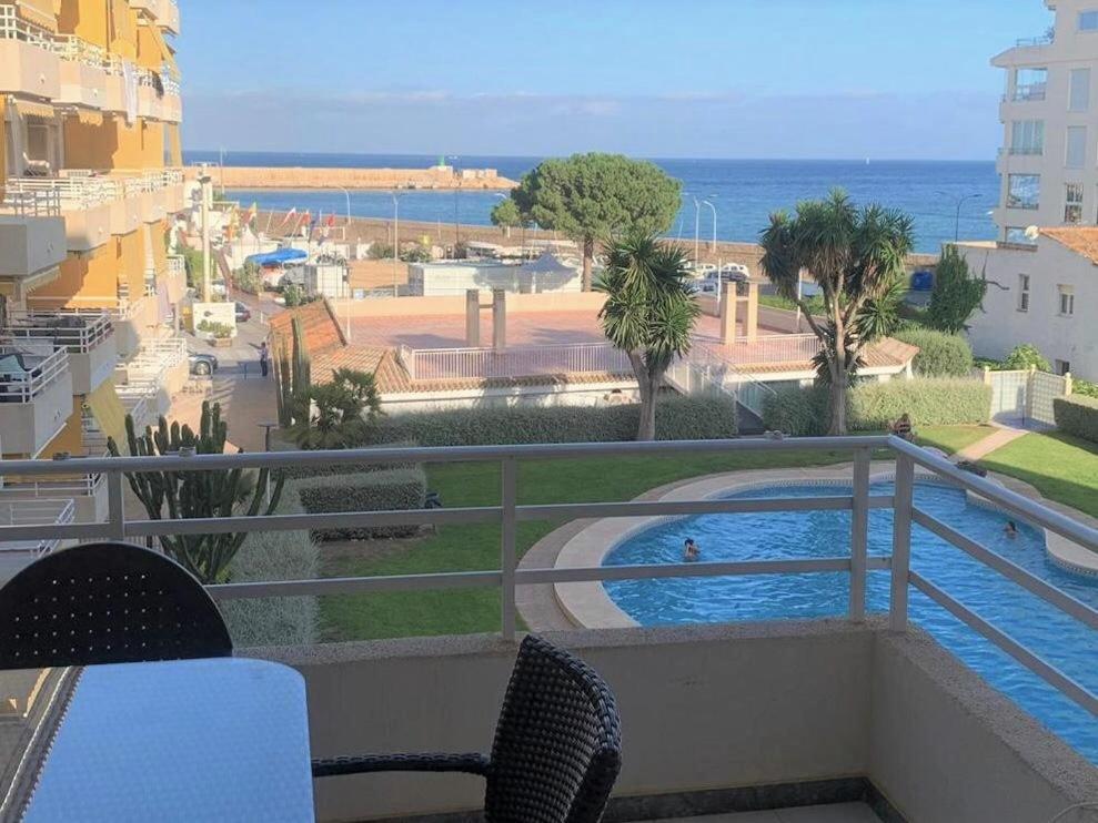 Acogedor Apartamento Frente Al Mar Con Piscina Altea Luaran gambar