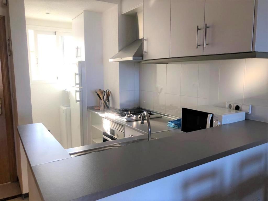 Acogedor Apartamento Frente Al Mar Con Piscina Altea Luaran gambar