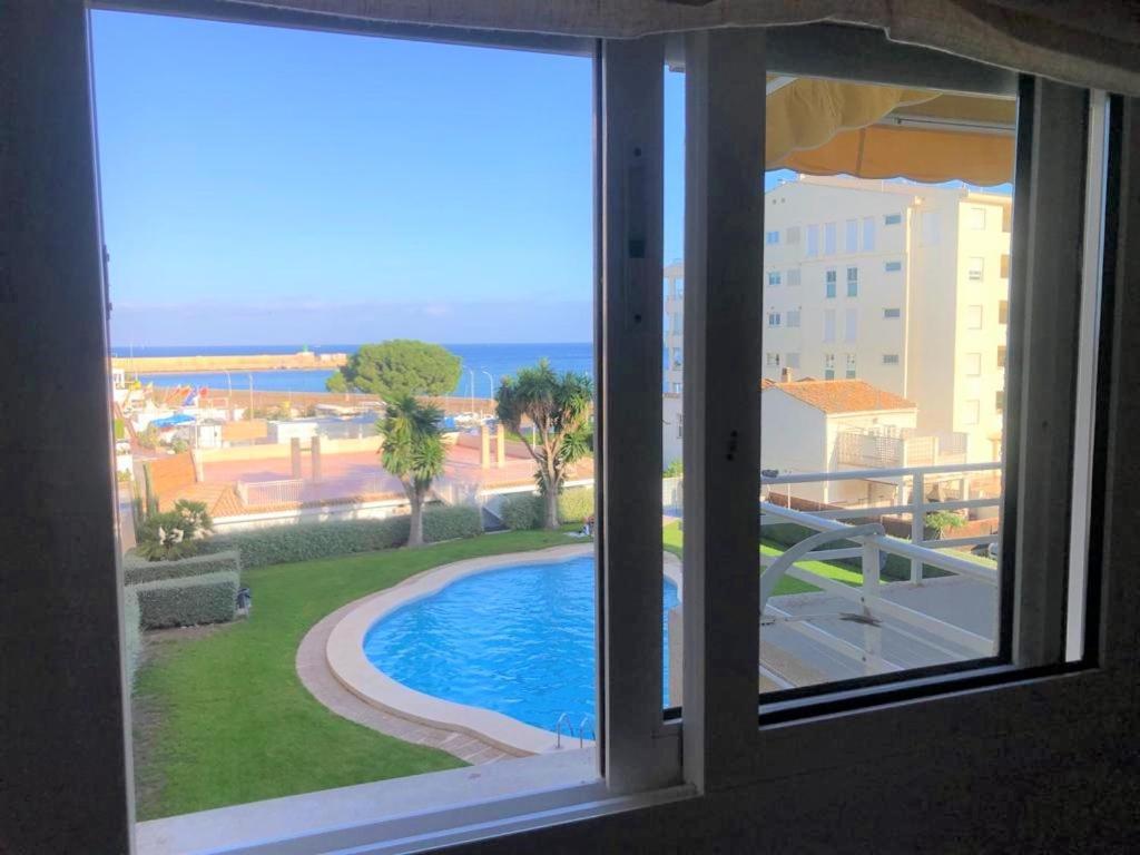 Acogedor Apartamento Frente Al Mar Con Piscina Altea Luaran gambar